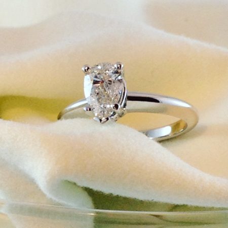 solitaire engagement ring winnipeg