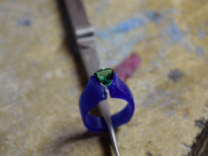 Reuse Your Gemstones, Gold and Jewellery to Lower Material Costs