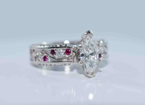 unique cusotm engagement rings winnipeg