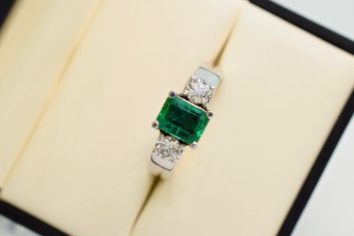 custom emerald ring winnipeg