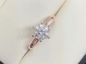 rose gold solitaire engagement ring winnipeg