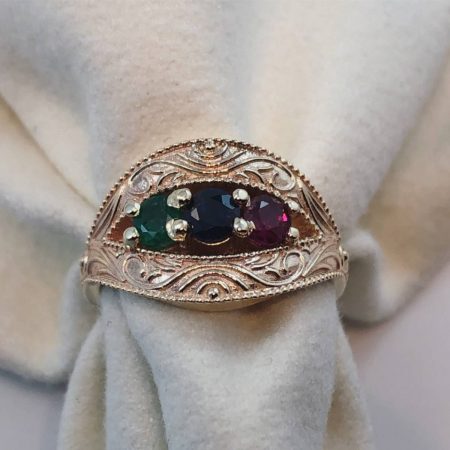 family rings winnipeg