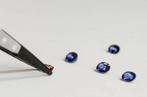 Omori Diamonds inc. photos with Winnipeg photographer Moriah K