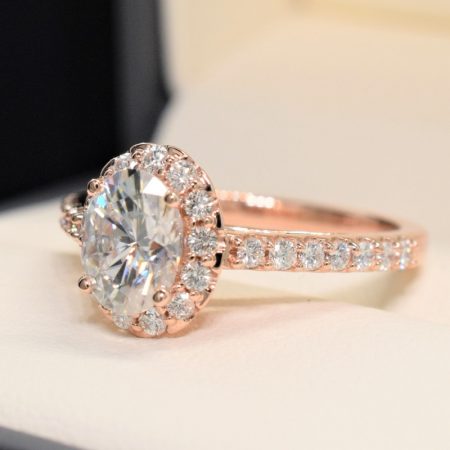 Most popular oval engagement rings on instagram