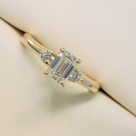 three stone diamond engagement rings