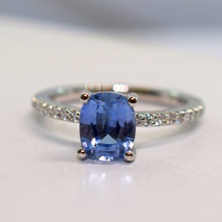 Beautiful Pavé Engagement Rings in Winnipeg