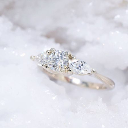 diamond cuts and engagement rings